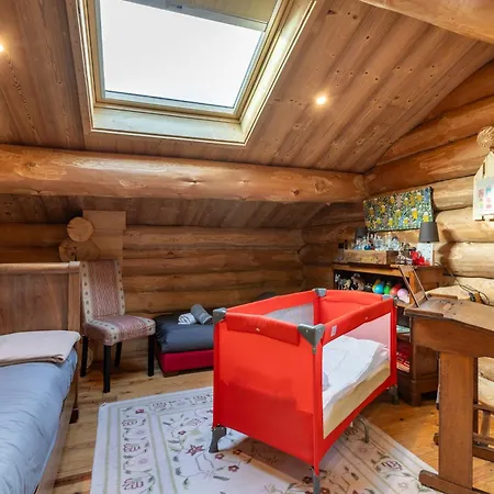 Holiday home Des Sonnailles - Montagnes Jardin Et Garage *