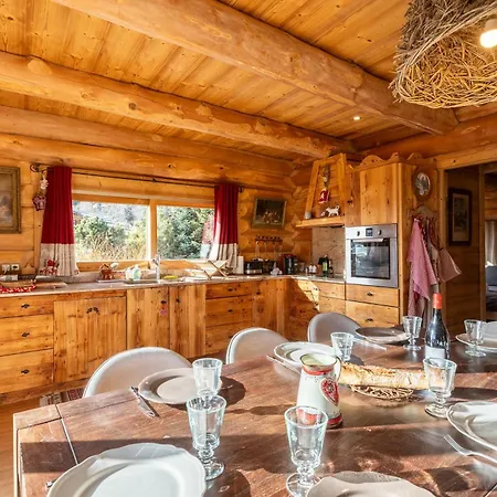 Des Sonnailles - Montagnes Jardin Et Garage Bolquere